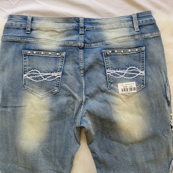 Elegant Light Blue Straight Jeans - Picture 6 of 13